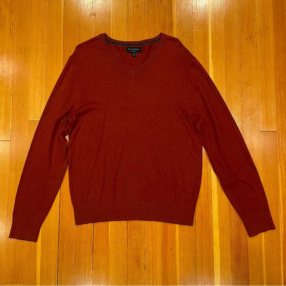 Banana Republic Other - Banana Republic Men’s Maroon V Neck Sweater